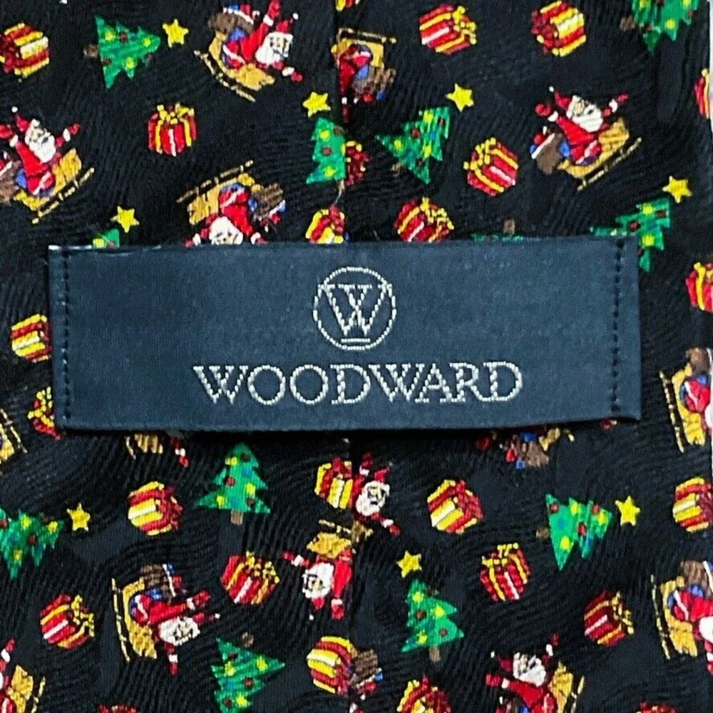 Woodward Mens Necktie Festive Holiday Christmas Classic Length Tie 100% Silk